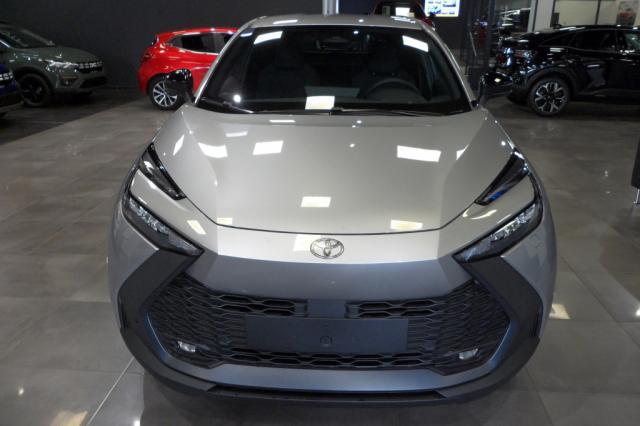 Toyota c-Hr Hybride 140 Design Business