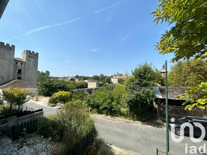 Maison - 186 m² - 5 pièces