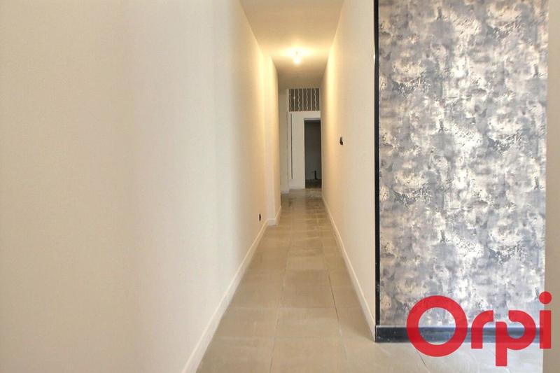 Local commercial - 186 m²