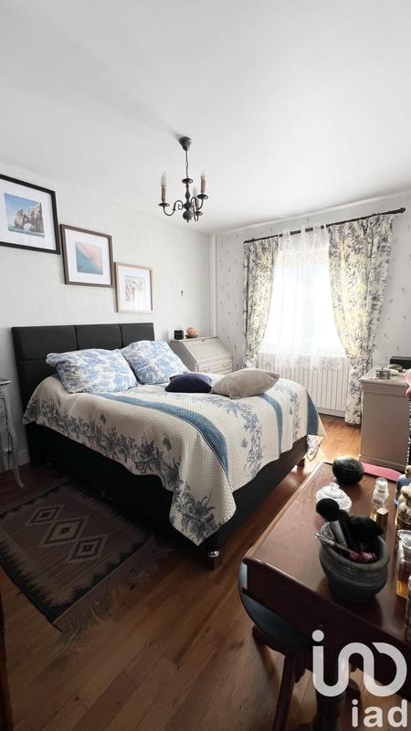 Maison - 101 m² - 5 pièces