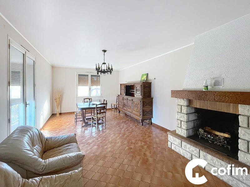 Maison traditionnelle - 96 m² - 4 pièces