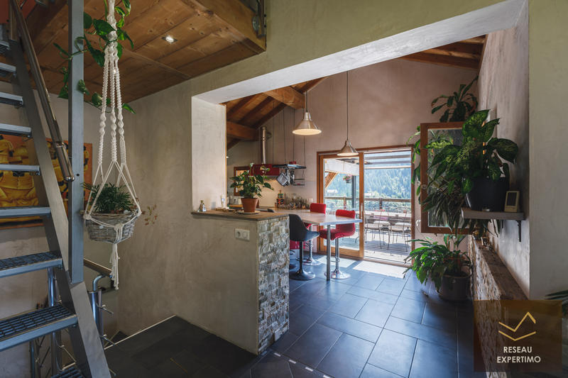 Maison - 175 m² - 6 pièces