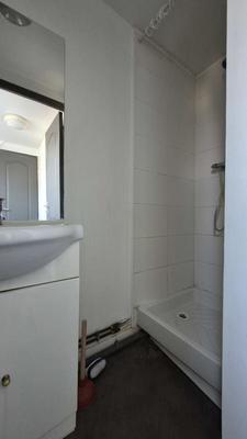 Studio - 13 m² - 1 pièce