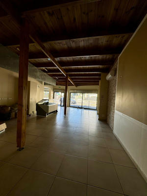 Local commercial - 160 m²