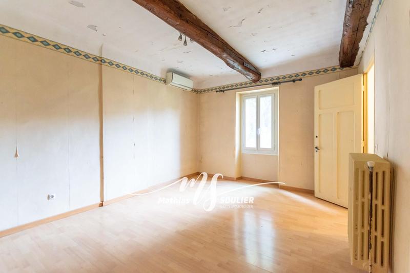 Maison - 340 m² - 12 pièces