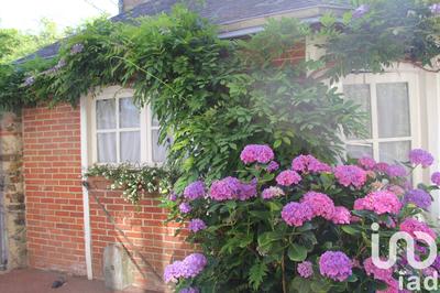 Maison - 216 m² - 13 pièces