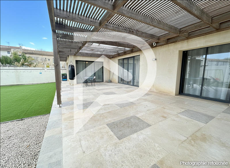 Maison - 231 m² - 5 pièces