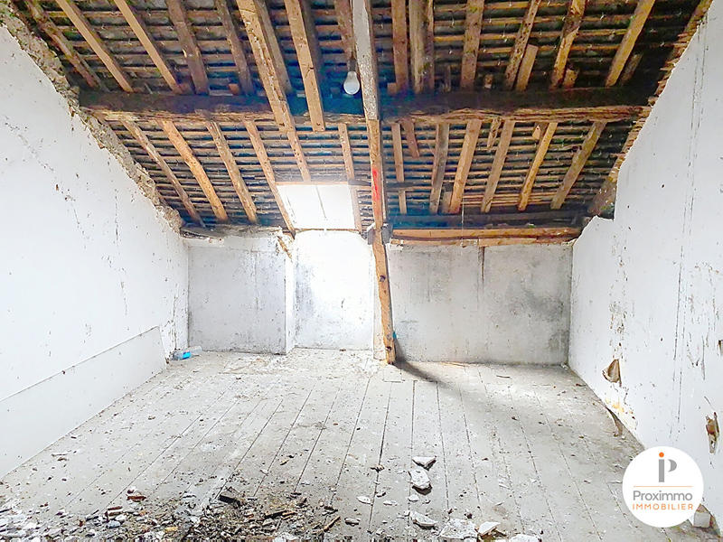 Immeuble - 6 pièces