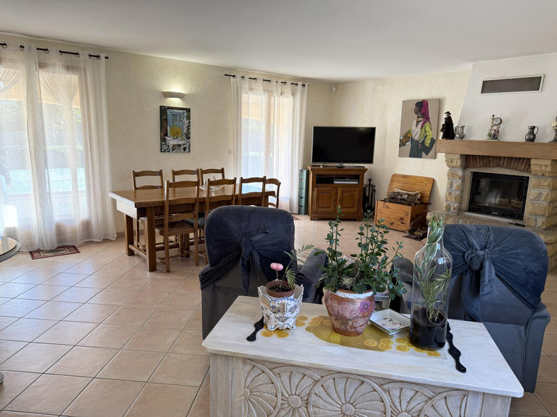 Maison - 160 m² - 6 pièces