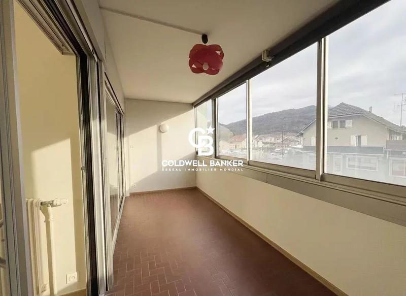 Appartement - 79 m² - 3 pièces