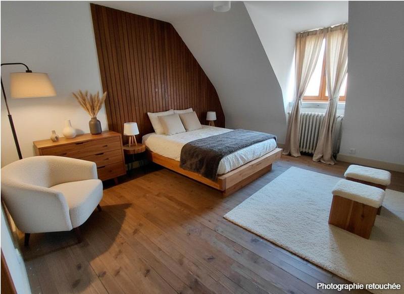 Maison ancienne - 231 m² - 7 pièces