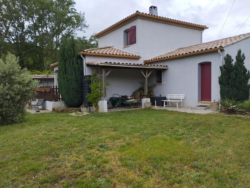 Maison - 147 m² - 7 pièces