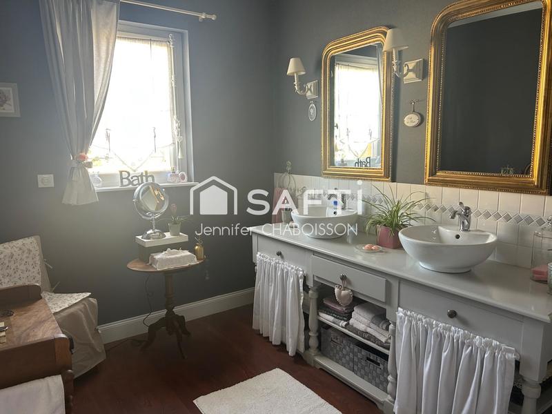 Maison - 163 m² - 4 pièces