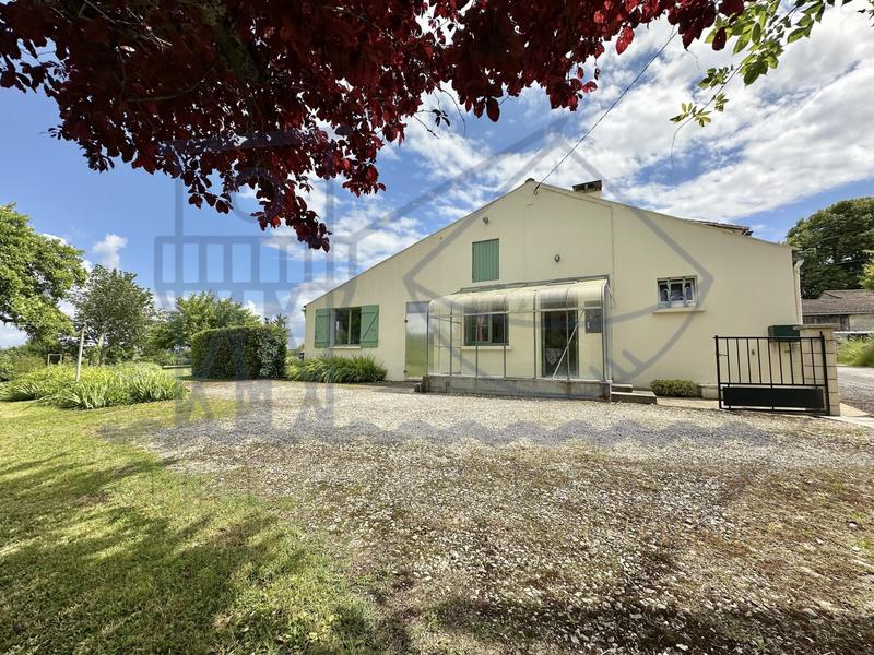 Maison ancienne - 91 m² - 4 pièces