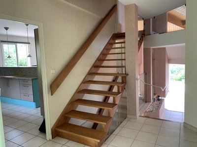 Villa - 220 m² - 6 pièces
