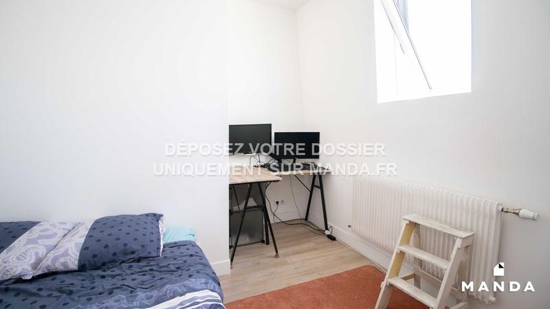 Chambre - 10 m² - 5 pièces