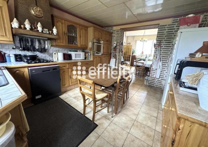 Maison - 138 m² - 4 pièces