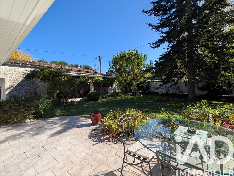 Maison - 207 m² - 8 pièces