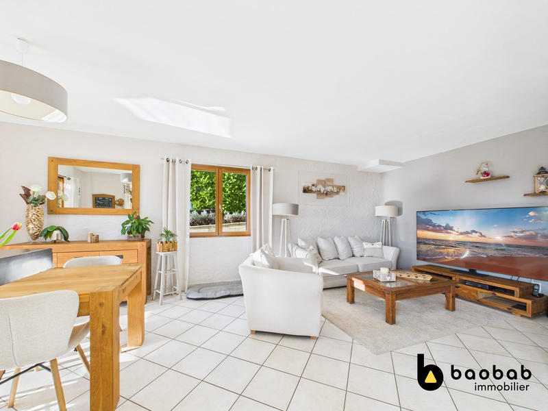 Maison - 120 m² - 4 pièces