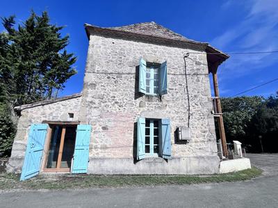 Maison traditionnelle - 117 m² - 6 pièces