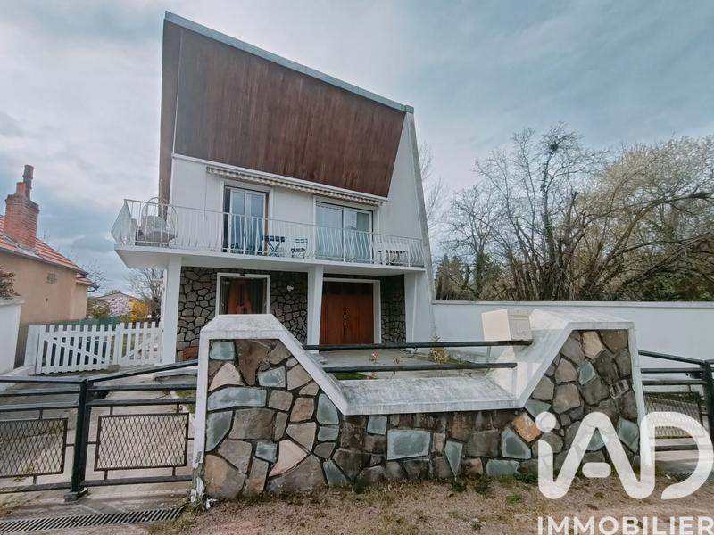 Maison - 114 m² - 5 pièces