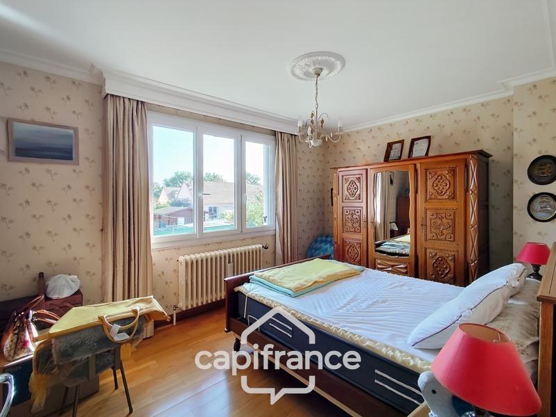 Maison - 93 m² - 5 pièces