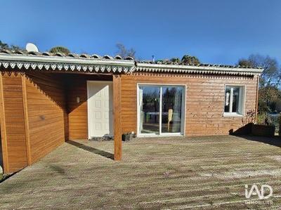 Maison - 77 m² - 3 pièces