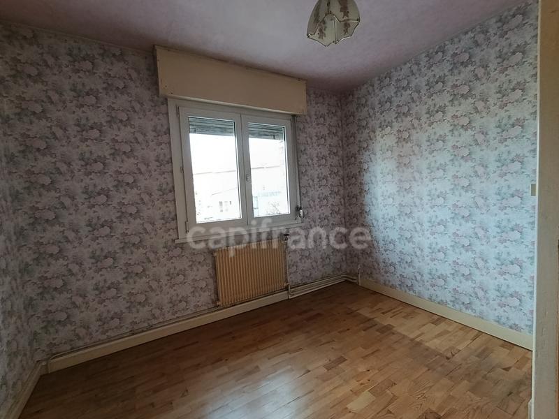 Maison de ville - 76 m² - 5 pièces