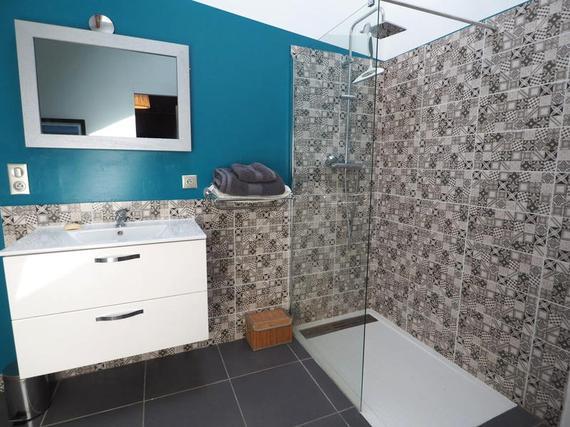 Maison - 400 m² - 14 pièces