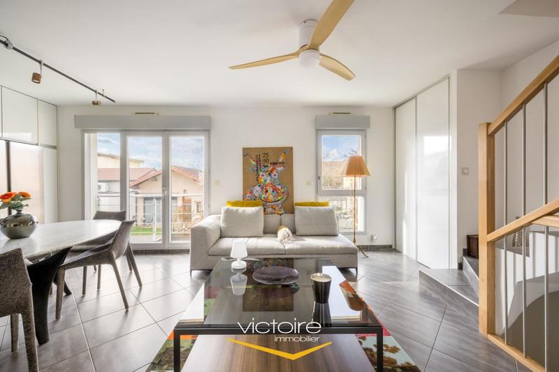 Maison - 96 m² - 5 pièces