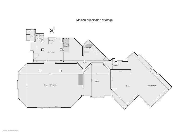 Maison - 595 m² - 8 pièces