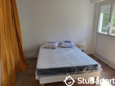 Chambre - 9 m² - 1 pièce