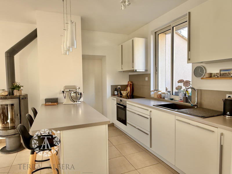 Villa - 132 m² - 5 pièces