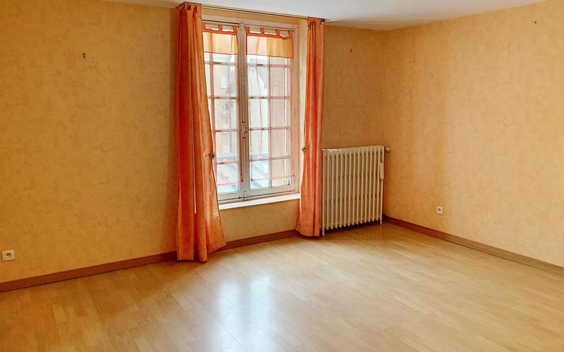 Maison - 143 m² - 6 pièces