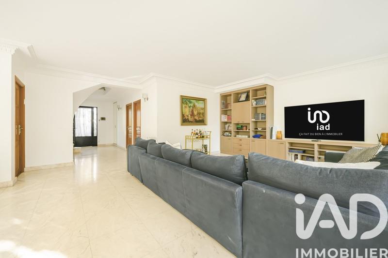 Maison - 192 m² - 6 pièces