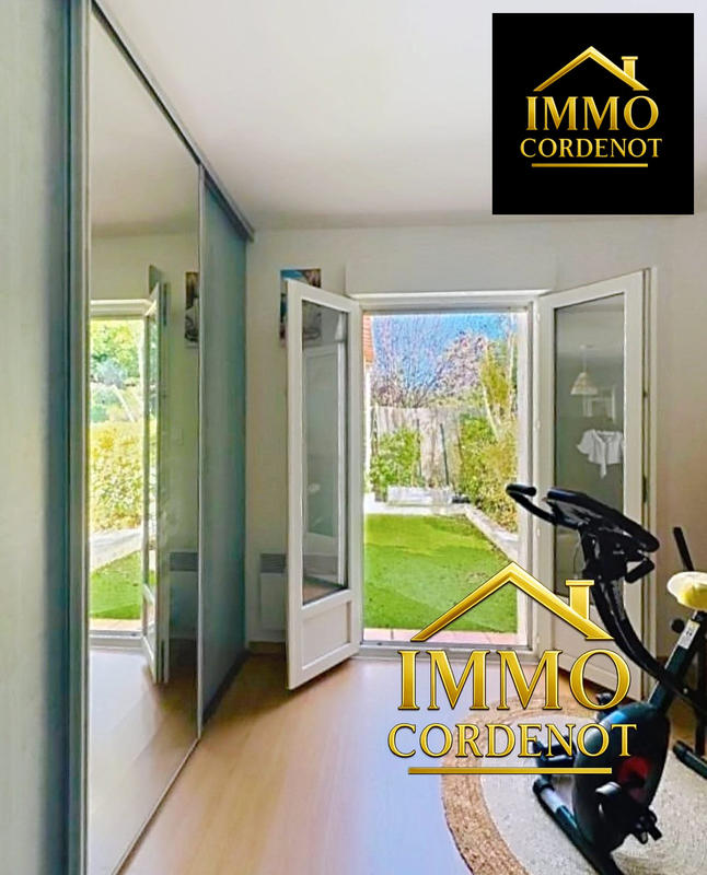 Villa - 250 m² - 7 pièces