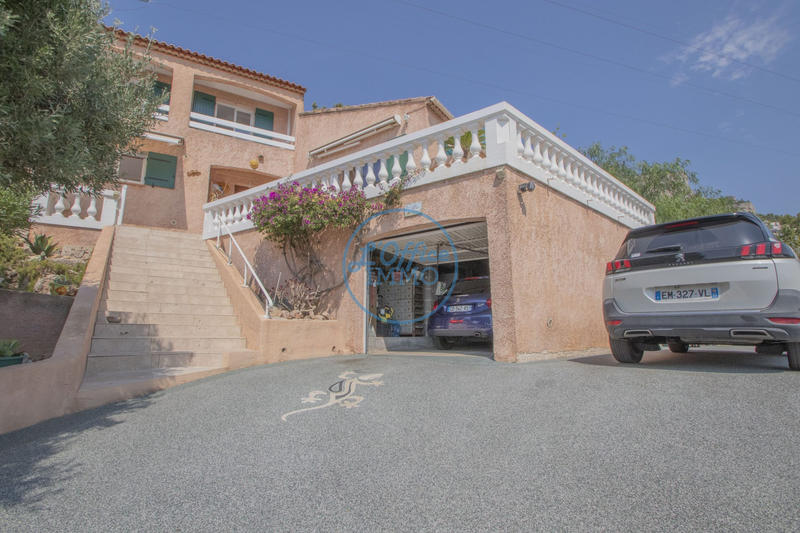 Villa - 125 m² - 5 pièces