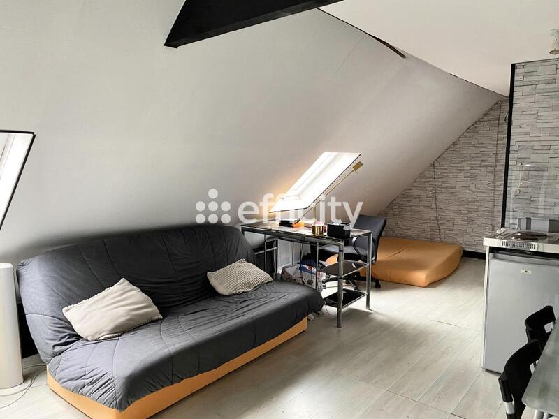 Maison - 350 m² - 8 pièces