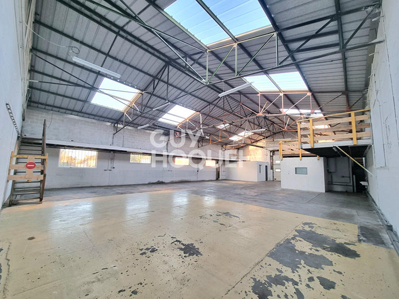 Local d'activité / Entrepôt - 400 m²