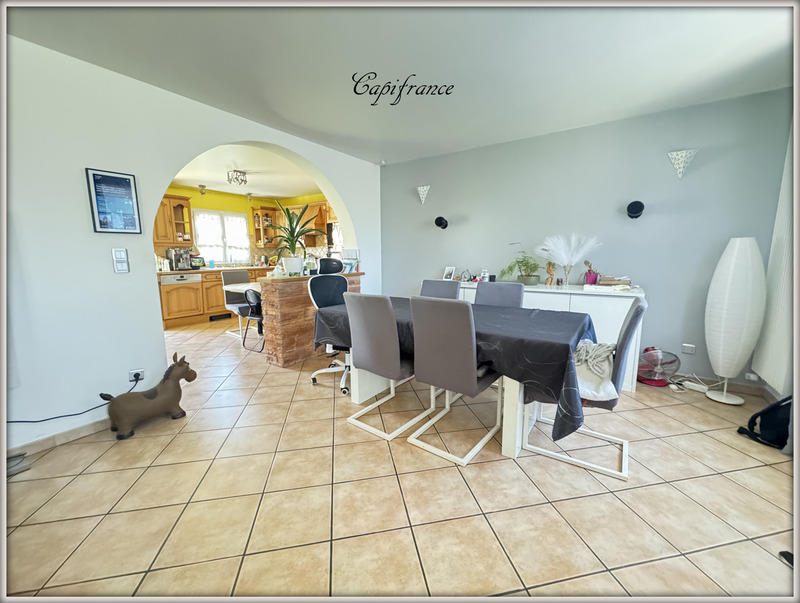 Maison - 133 m² - 6 pièces