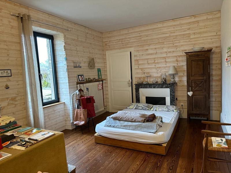 Maison de village - 200 m² - 8 pièces