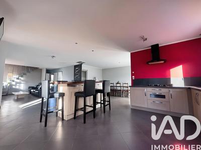 Maison - 132 m² - 6 pièces