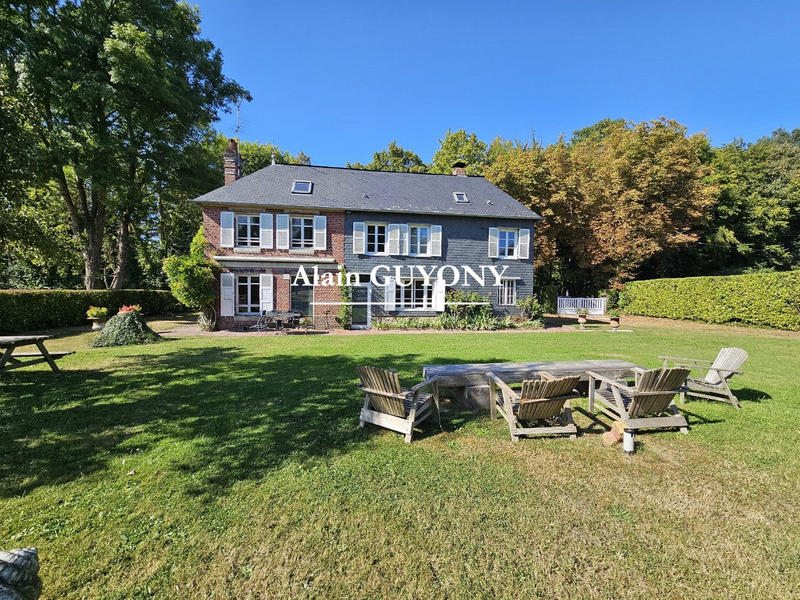 Maison - 158 m² - 7 pièces