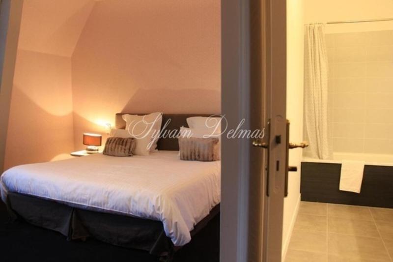 Château - 2 000 m² - 50 pièces