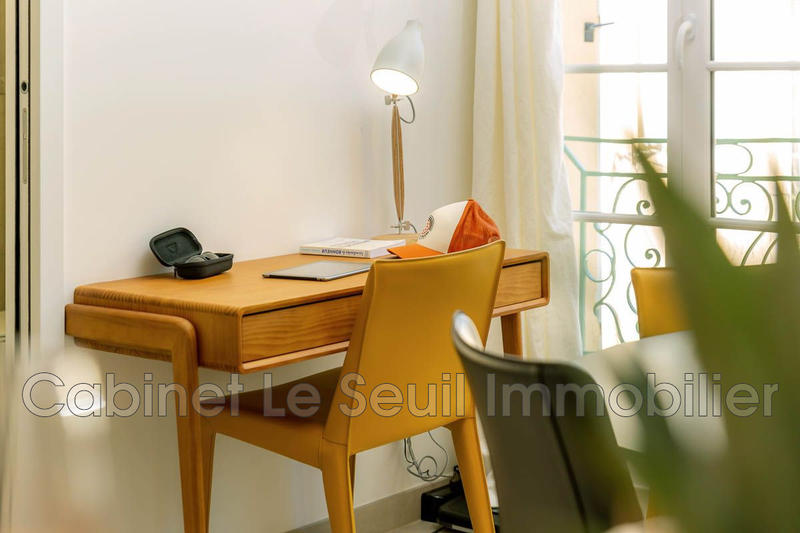 Maison - 200 m² - 8 pièces