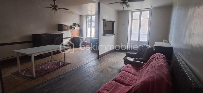 Maison - 180 m² - 5 pièces