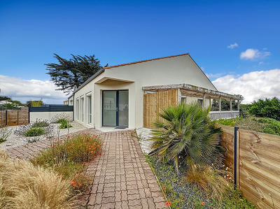 Maison - 152 m² - 6 pièces