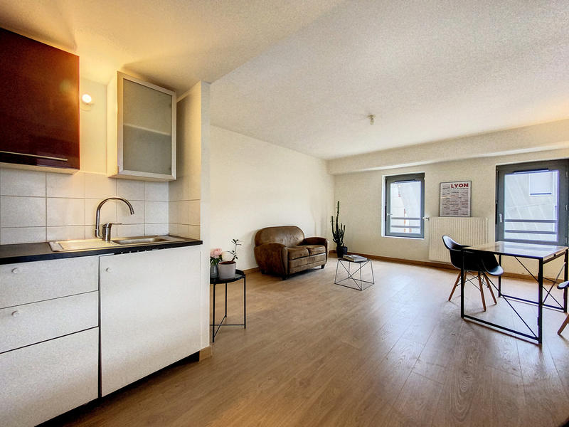 Appartement - 84 m² - 3 pièces