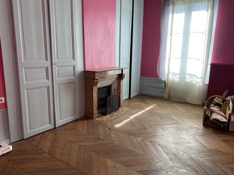 Maison de ville - 92 m² - 5 pièces