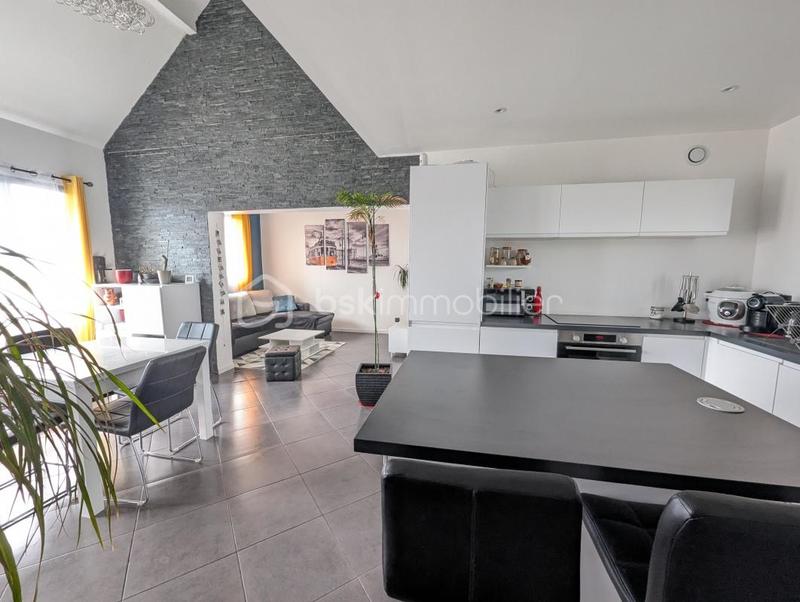 Duplex - 69 m² - 4 pièces